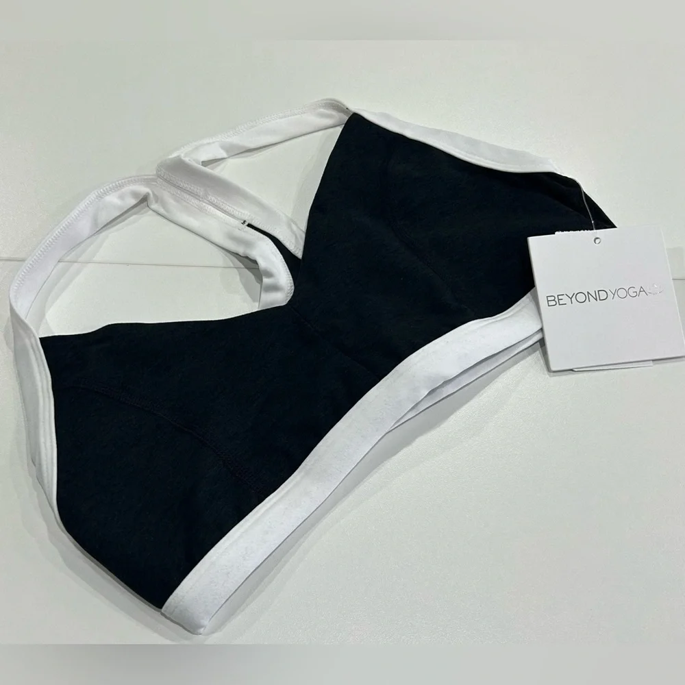 Beyond Yoga Women's XL Spacedye Outlines Bra Black White NWT Contrast Stripe